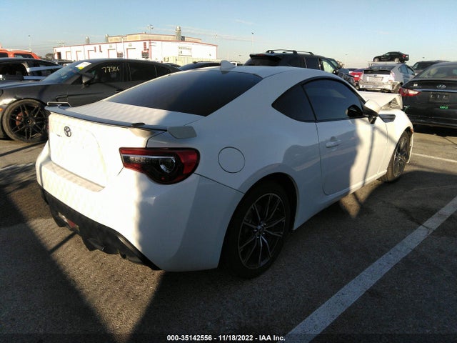 2020 Toyota 86, VIN: JF1ZNAE17L8752029