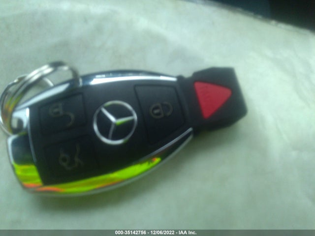 2018 MERCEDES-BENZ GLC GLC 300 VIN: WDC0J4KBXJF359075