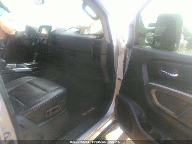 2015 Nissan Titan, VIN: 1N6AA0EC3FN511182