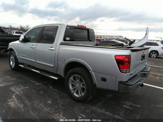 2015 Nissan Titan, VIN: 1N6AA0EC3FN511182