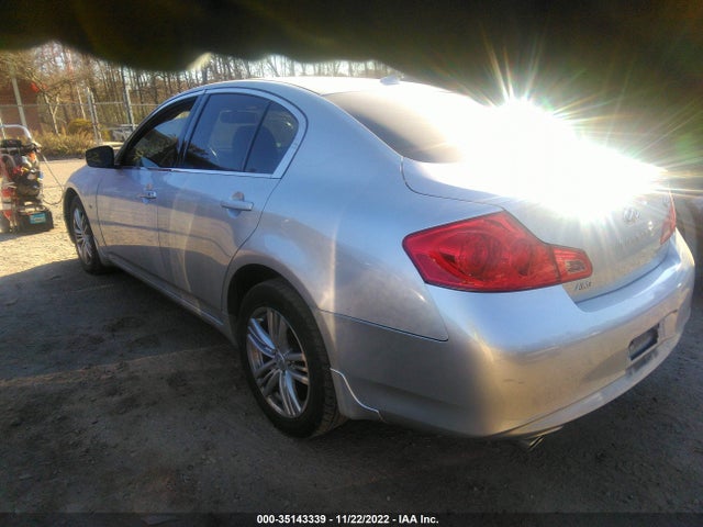 2015 Infiniti Q40, VIN: JN1CV6AR7FM520120
