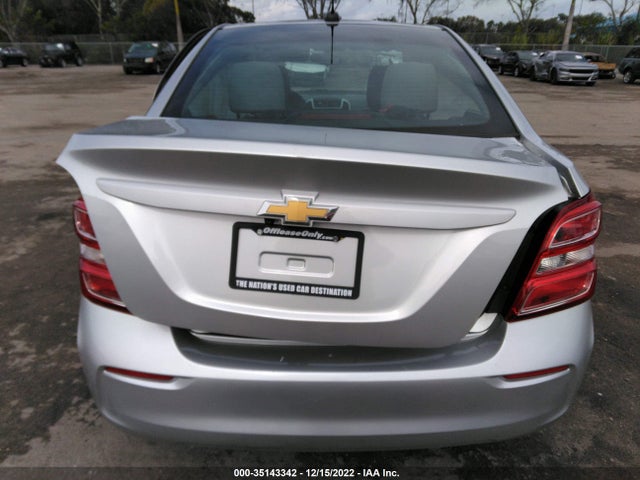 2017 Chevrolet Sonic, VIN: 1G1JB5SH0H4138312