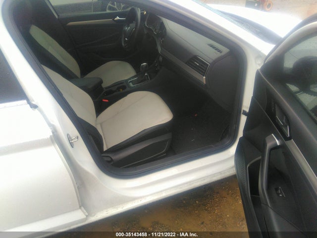 2020 Volkswagen Jetta, VIN: 3VWCB7BU0LM048497