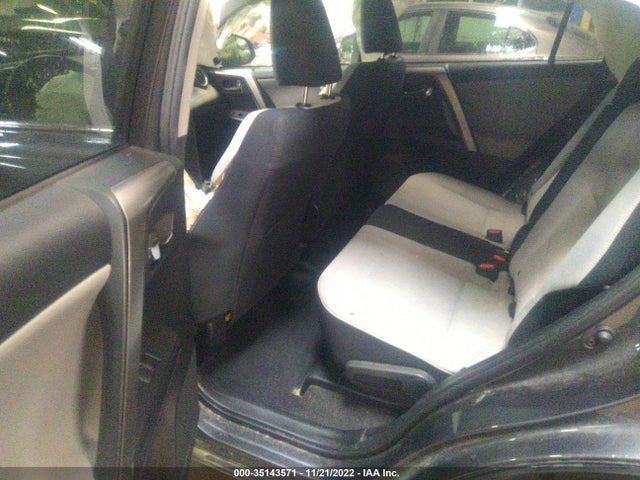 2017 Toyota RAV4, VIN: JTMRFREV0HJ701058