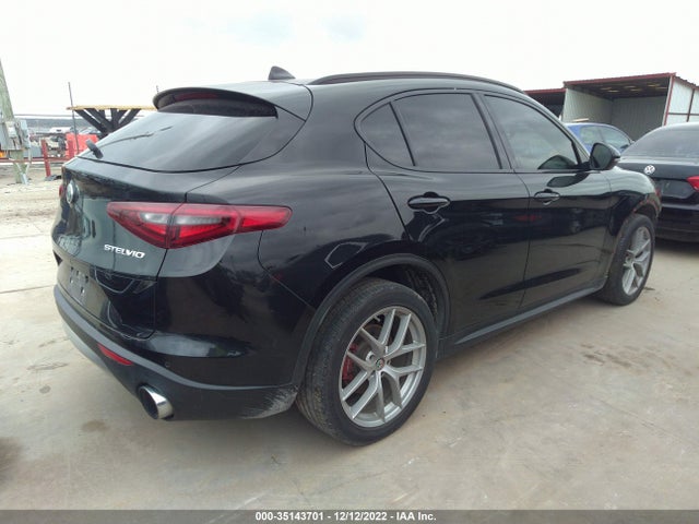 ZASFAKNN2J7B89421 Alfa Romeo Stelvio Ti Sport