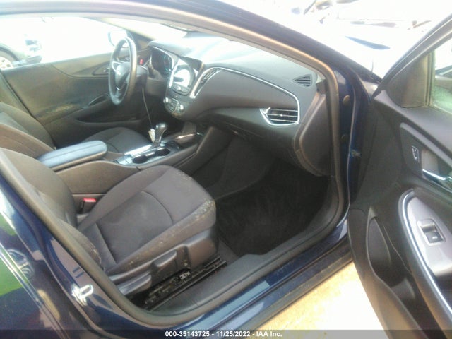 2017 Chevrolet Malibu, VIN: 1G1ZE5ST8HF171965