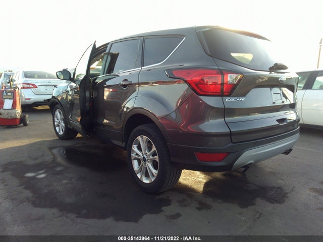 2019 FORD ESCAPE SE VIN: 1FMCU9GDXKUB54902
