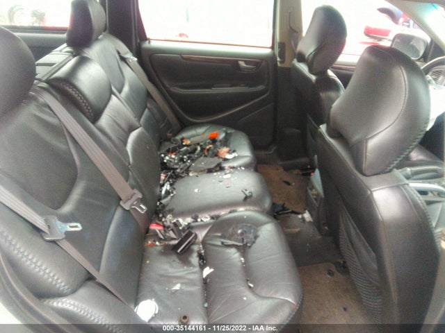Volvo V70 2001 YV1SZ58DX11039445 Image 9