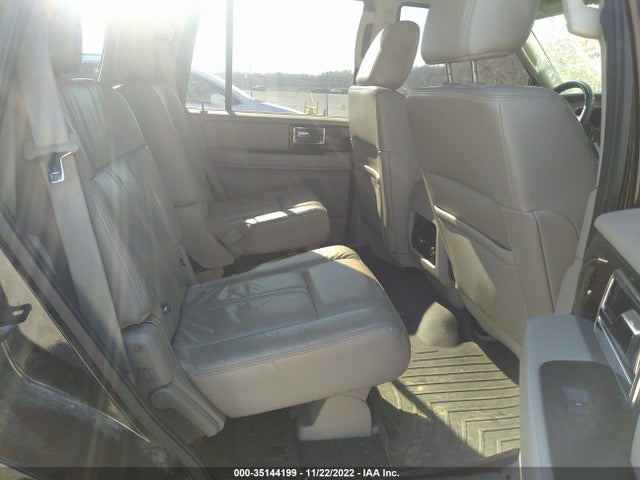 2016 Lincoln Navigator, VIN: 5LMJJ2JT0GEL04795