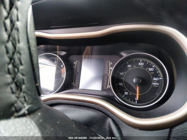1C4PJLAB5HW653039 Jeep Cherokee Sport