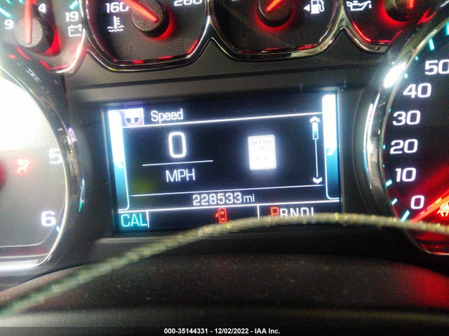 2019 Chevrolet Suburban, VIN: 1GNSCHKC1KR140537