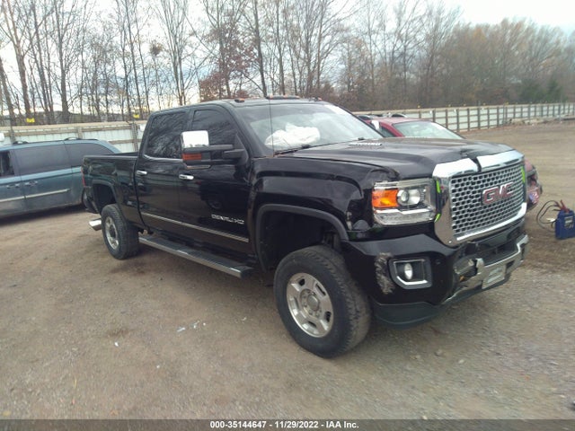 2016 1GT12UE88GF112427 main image