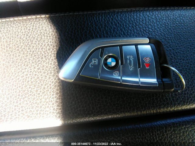 WBAJE5C51JWA96195 BMW 5 Series 540i