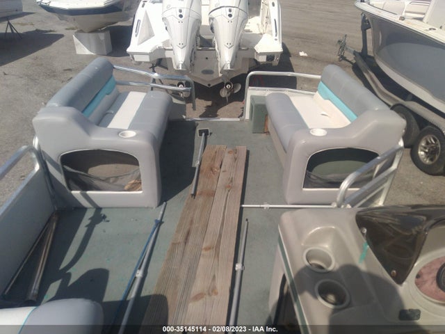 1999 SUNTRACKER OTHER VIN: BUJ30876F999