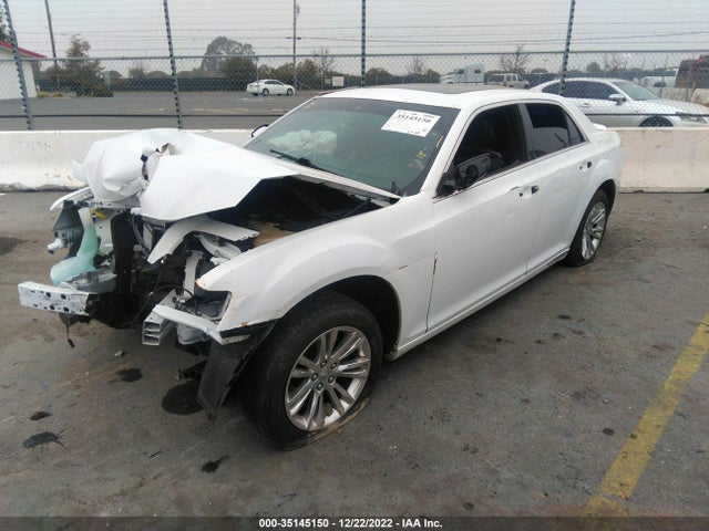 2C3CCAAGXEH103374 Chrysler 300