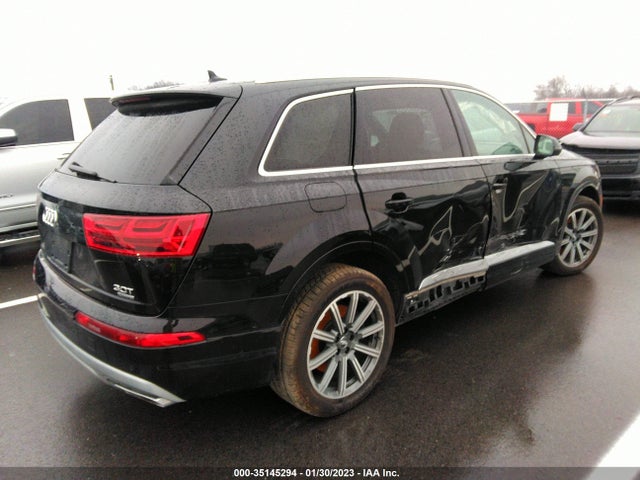Продажа на аукционе авто 2017 Audi Q7 Premium Plus, vin: WA1LAAF70HD058466, номер лота: 35145294