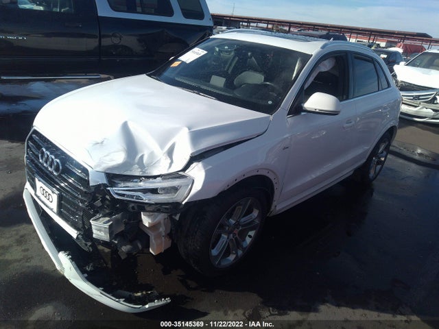 WA1JCCFS3JR014598 Audi Q3 Premium Plus