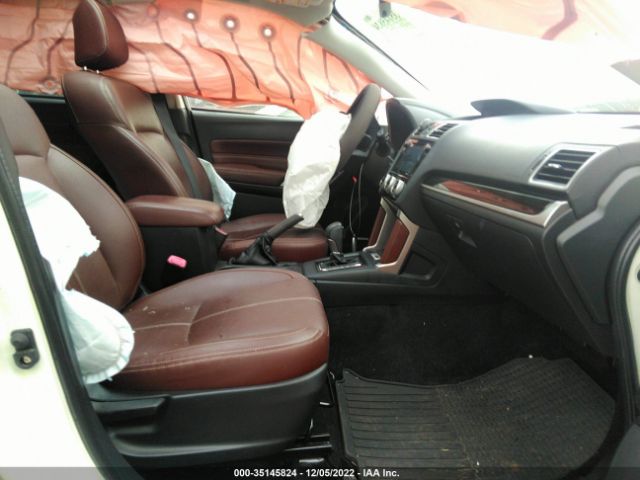 JF2SJAWC4HH472150 Subaru Forester Touring