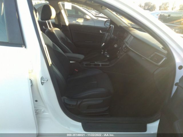 5XXGT4L39JG243809 KIA Optima S