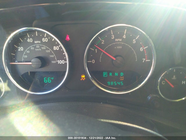2011 JEEP WRANGLER SAHARA VIN: 1J4GA5D17BL627284