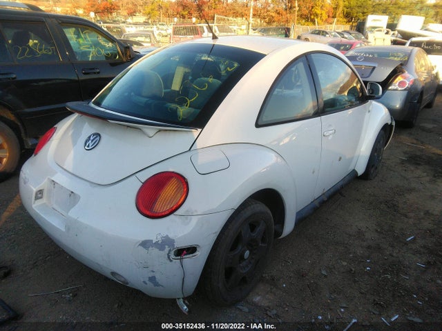 1999 VOLKSWAGEN NEW BEETLE GLS VIN: 3VWCC21C1XM410819