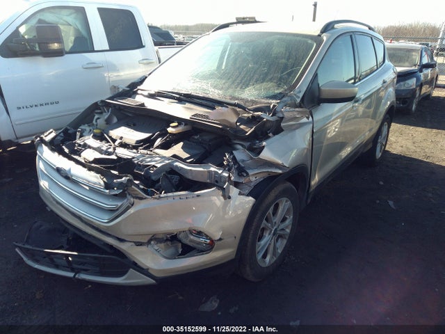 2018 Ford Escape, VIN: 1FMCU9GD4JUB60127