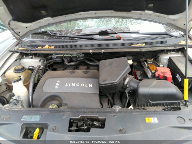 Lincoln MKX 2011 2LMDJ6JK8BBJ25735 Image 11