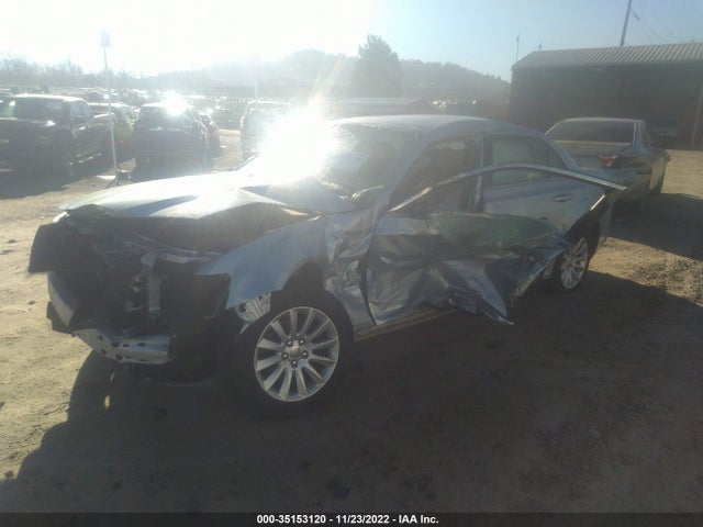 Chrysler 300 2013 2C3CCAAG7DH635356 Image 2