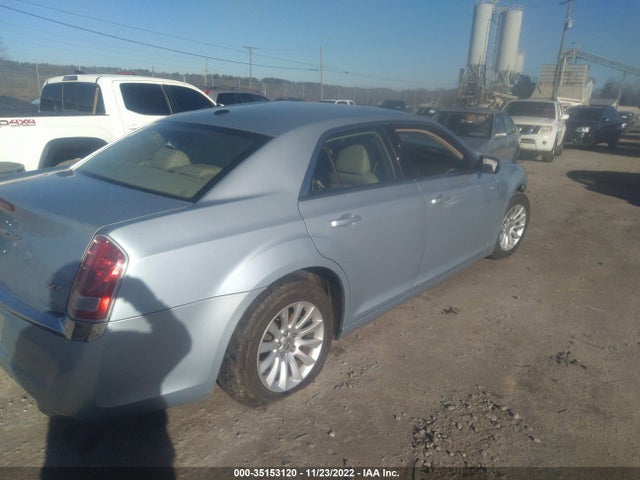 Chrysler 300 2013 2C3CCAAG7DH635356 Image 4