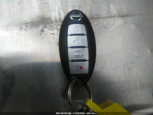 KNMAT2MT2GP717724 Nissan ROGUE SV