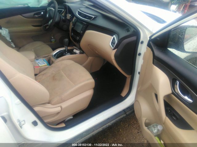 KNMAT2MT2GP717724 Nissan ROGUE SV