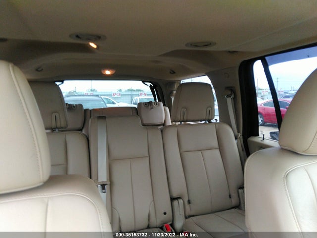 2016 Ford Expedition, VIN: 1FMJU2AT6GEF42418
