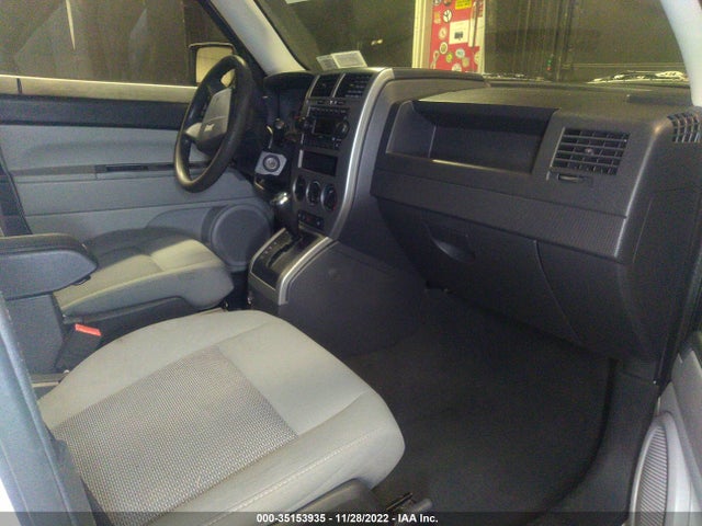 2007 JEEP PATRIOT SPORT VIN: 1J8FF28W67D273341
