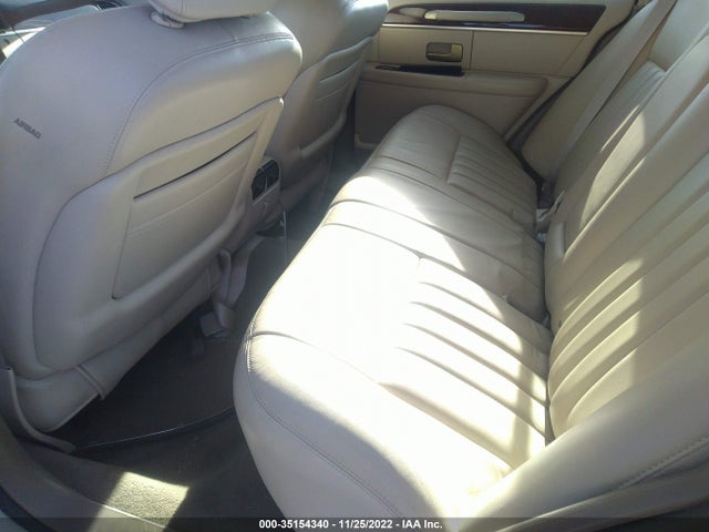 2005 LINCOLN TOWN CAR SIGNATURE VIN: 1LNHM81W55Y615365
