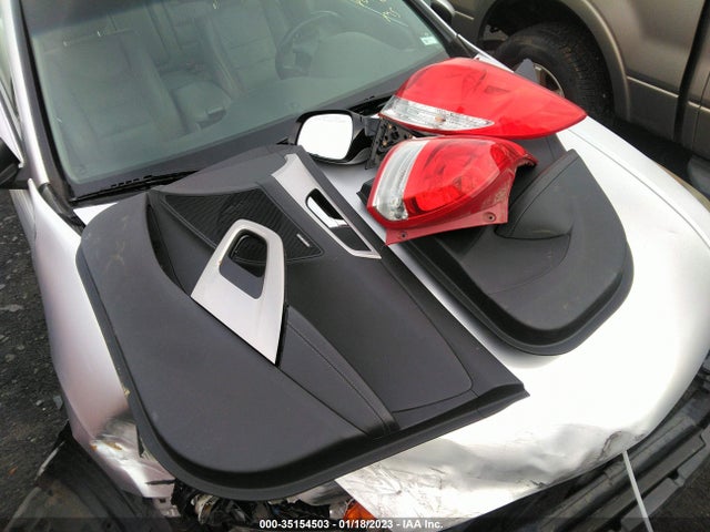 2012 HYUNDAI VELOSTER W/BLACK INT VIN: KMHTC6AD1CU071578