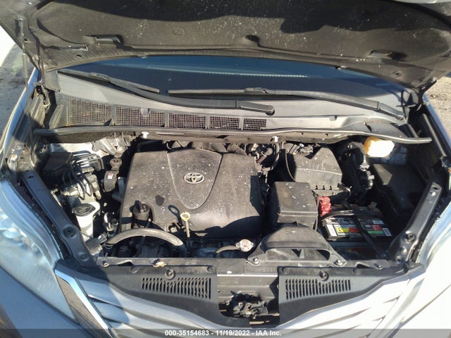 2017 Toyota Sienna, VIN: 5TDYZ3DC2HS817946