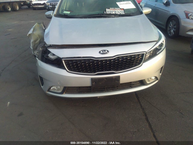 2017 Kia Forte, VIN: KNAFK5A87H5698799