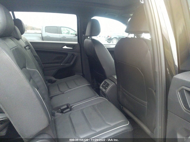 3VV4B7AX5LM180417 Volkswagen Tiguan Sel Premium R-line