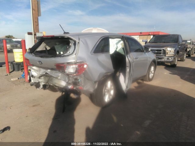 5XYPG4A53KG463131 KIA Sorento Lx V6