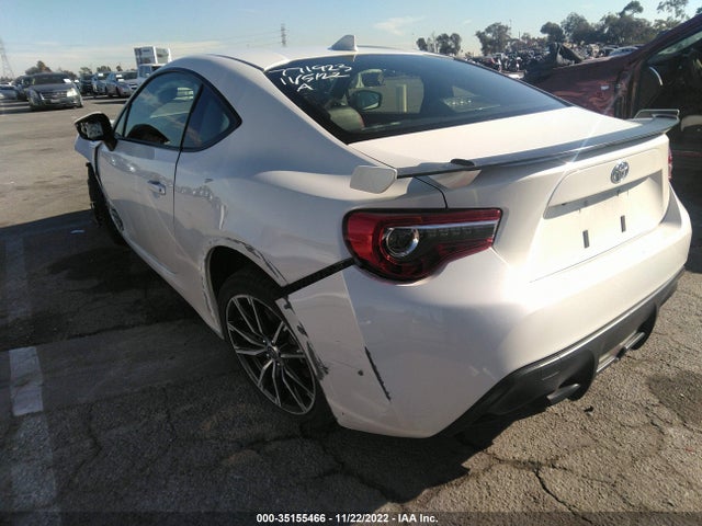 2019 Toyota 86, VIN: JF1ZNAE15K8701059