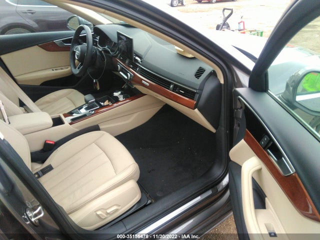2022 Audi A4, VIN: WAUABAF40NN002756