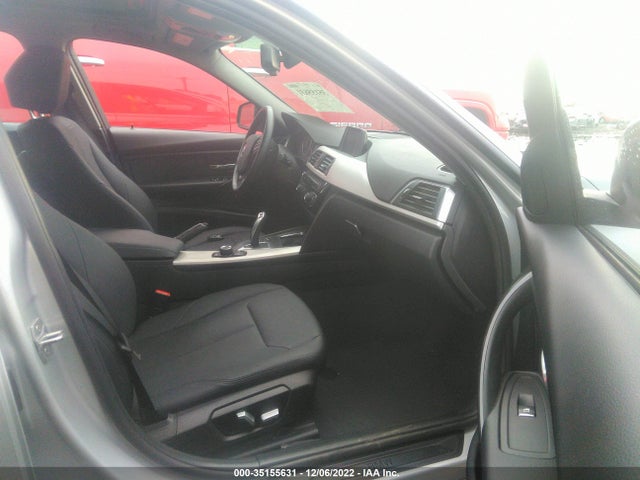 BMW 3 Series 320i 2018 WBA8A9C55JAH13919 Image 5
