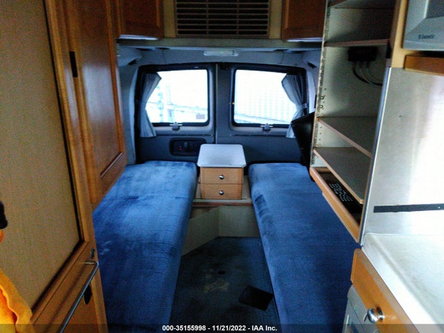 Chevrolet EXPRESS CARGO VAN 2006 1GCHG39U051230645 Image 9