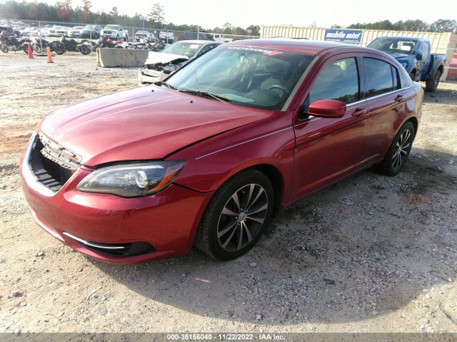 Chrysler 200 Touring 2013 1C3CCBBG6DN760568 Image 2