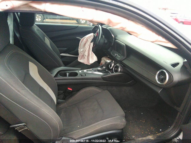 2016 Chevrolet Camaro, VIN: 1G1FB1RX8G0155781