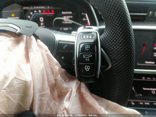 2022 Audi S7, VIN: WAUSFBF20NN018386