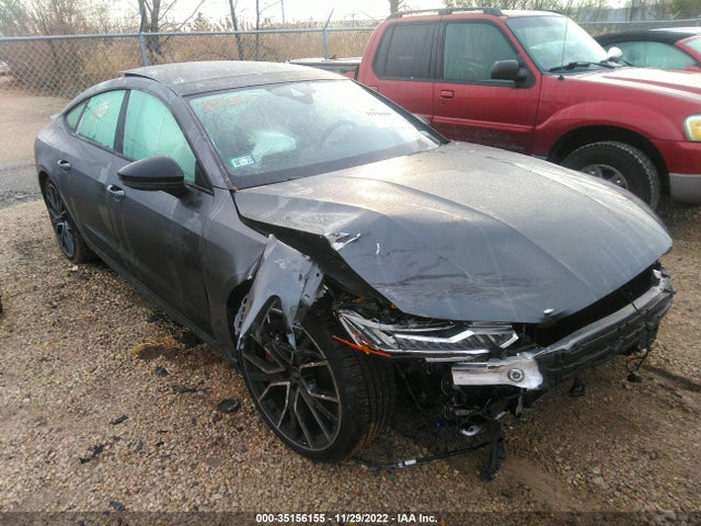 2022 Audi S7, VIN: WAUSFBF20NN018386