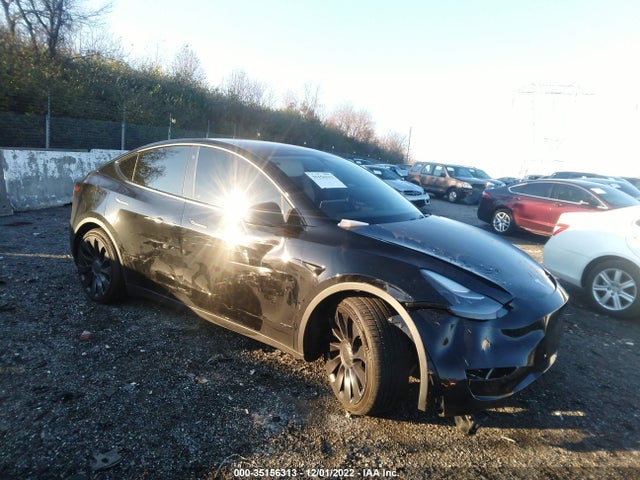 2022 7SAYGDEF8NF400791 main image