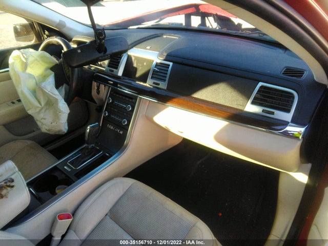 Lincoln MKS 2010 1LNHL9DR7AG614250 Image 6