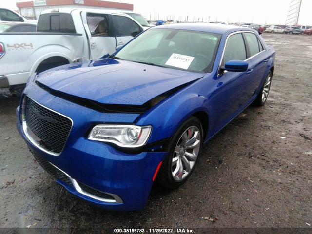 2018 Chrysler 300, VIN: 2C3CCAAG0JH275360